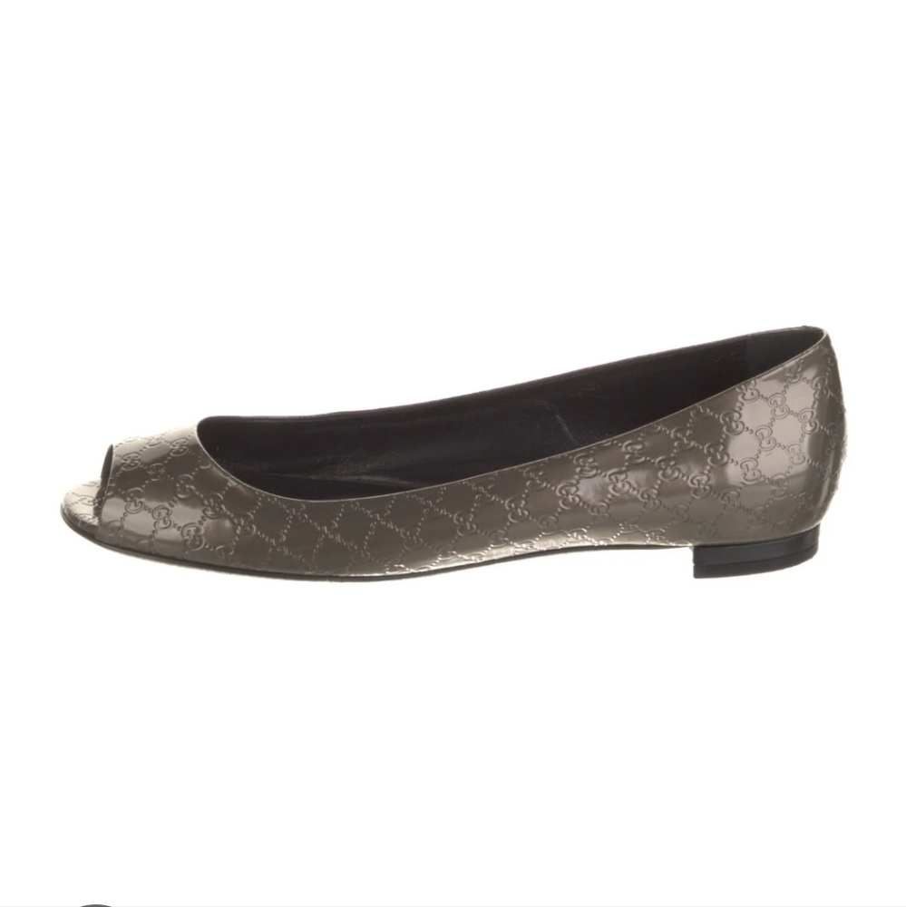 Gucci‎ Metallic Gray Peep-Toe Flats